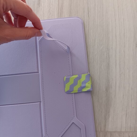 New GEMS Kids Zig Zag Universal Tablet Case Purple Green Screen Size 7" - 11" - Picture 4 of 8